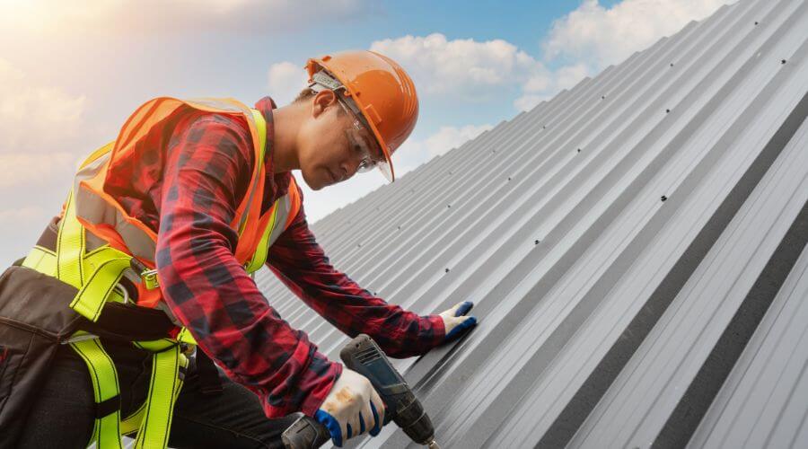 Expert new roof installation services in Clyde, MO